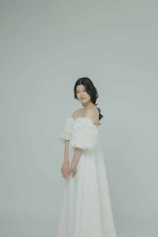 新作ウエディングドレスをご紹介!!
