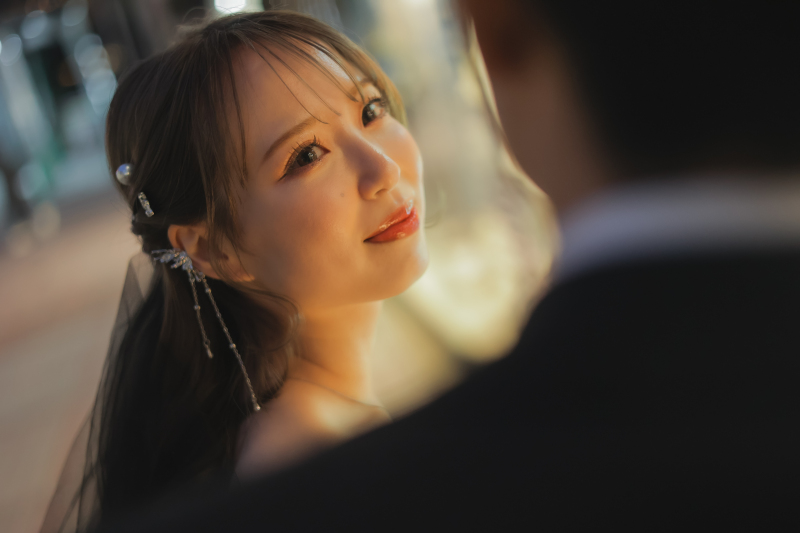 夜ロケーション!ブラックドレスに合うヘアメイク♡