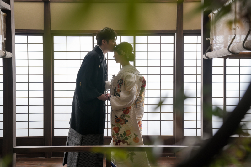 室内でロケ気分♪【和装・屋内庭園スタジオ 】