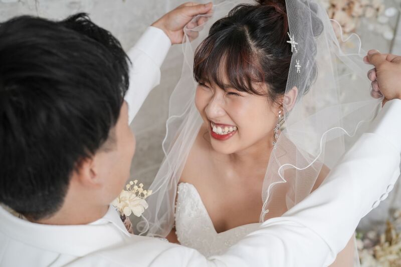 関西唯一！チャペルスタジオ撮影