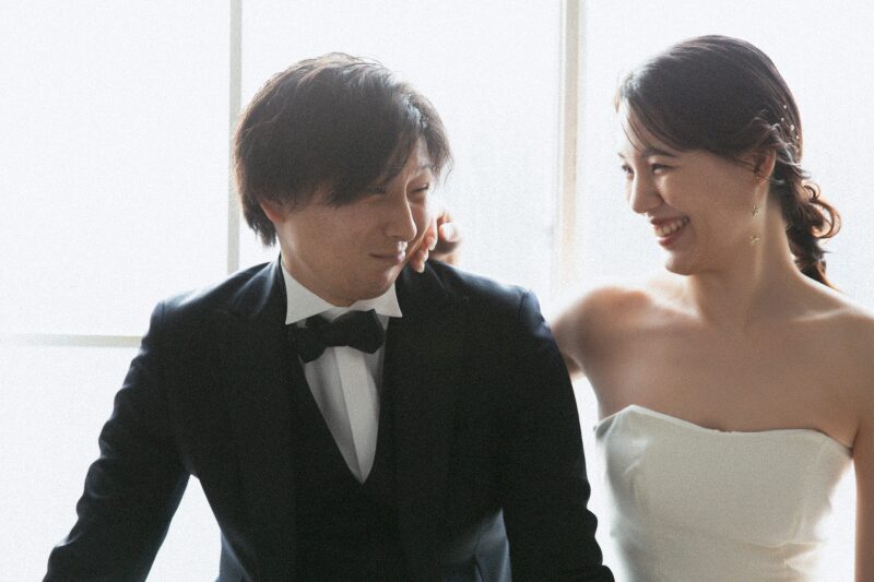 シンプルスタジオで叶える、大人可愛い前撮り