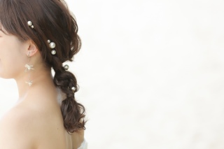 【スタジオTVBなんばパークス店】編みおろしからシニヨンにヘアチェンジ！