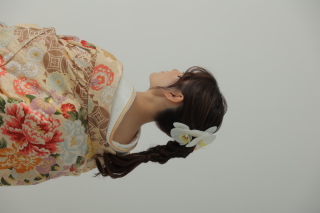 着物でルーズなカジュアルヘアアレンジのご紹介