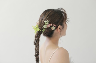 タイト編み下ろしヘア