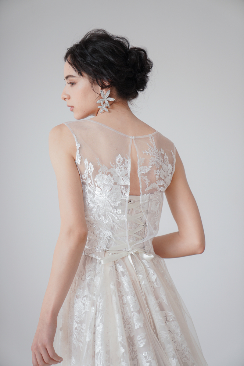 ウェディングドレスのご紹介＝3選＝【奈良店】