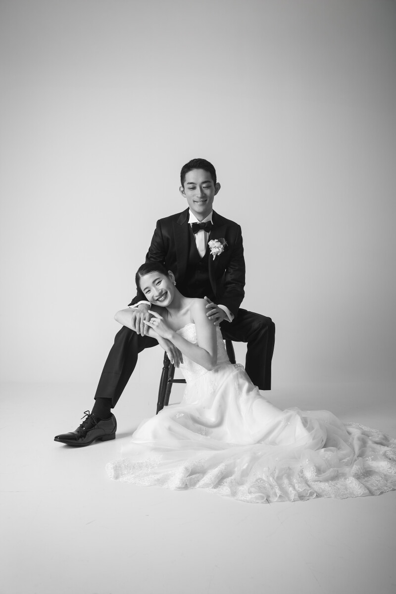 シンプルもナチュラルも叶う、ハウススタジオでのウェディングフォト