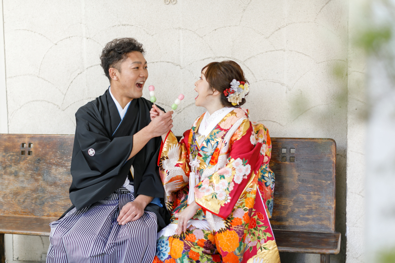 ふたりで仲良く食べさせあいっこ！♡