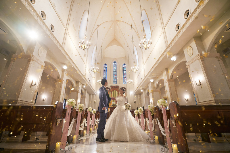 やっぱり人気!チャペルでのウエディングについて♪