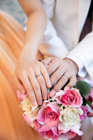 ドレスには欠かせないブーケをご紹介♪