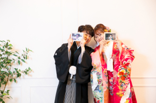 幼い頃の写真と一緒に・・+*.