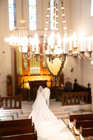 貸切のチャペルで二人だけで撮影いたしませんか…♡