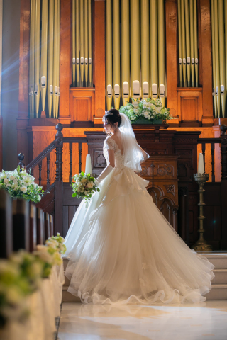 ドレス選びは質感も見るとgood！