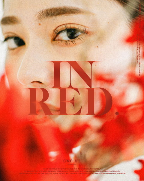 赤に宿る静けさ。スタジオで撮る、赤無垢の前撮り【ONELIFE】