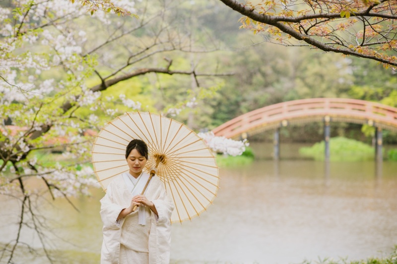 寺院にてしっとりと撮影を