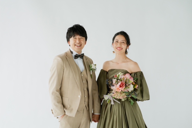 「好き」を詰め込んだふたりらしい結婚写真【ONELIFE】