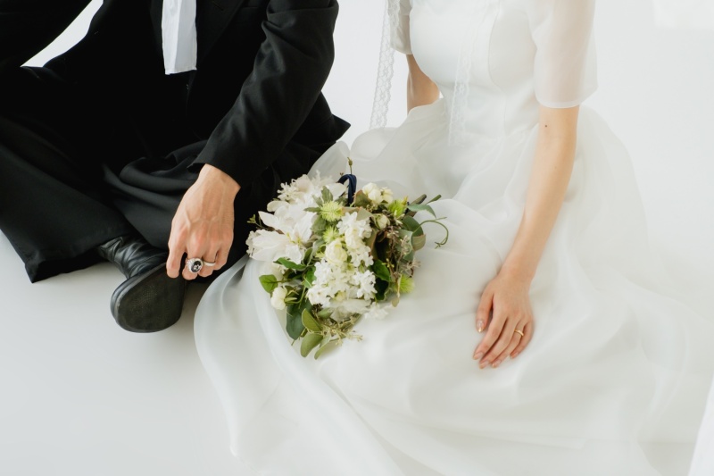 自分たちの好きなスタイルで結婚記念撮影【ONELIFE】