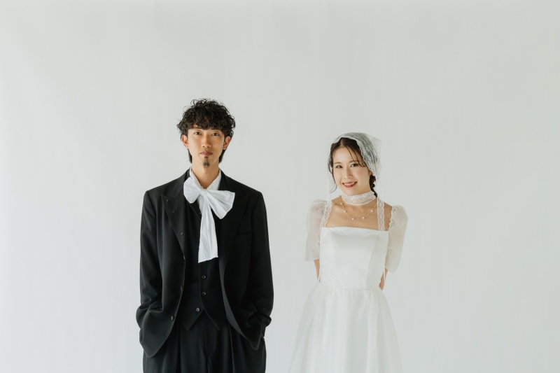 自分たちの好きなスタイルで結婚記念撮影【ONELIFE】