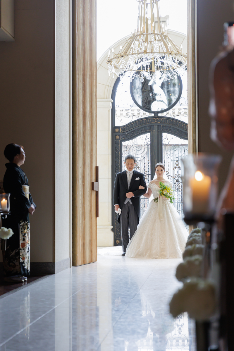 ＊天使が見守る本格チャペル＊