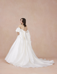 ドレスデザイン追加いたしました*