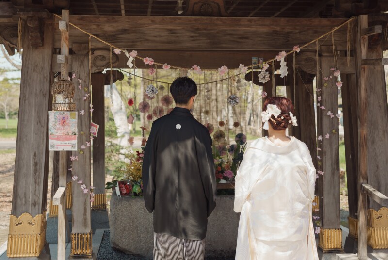 フォトウェデイングを2回に分けてご計画1日目は桜で和装でみんなで楽しく