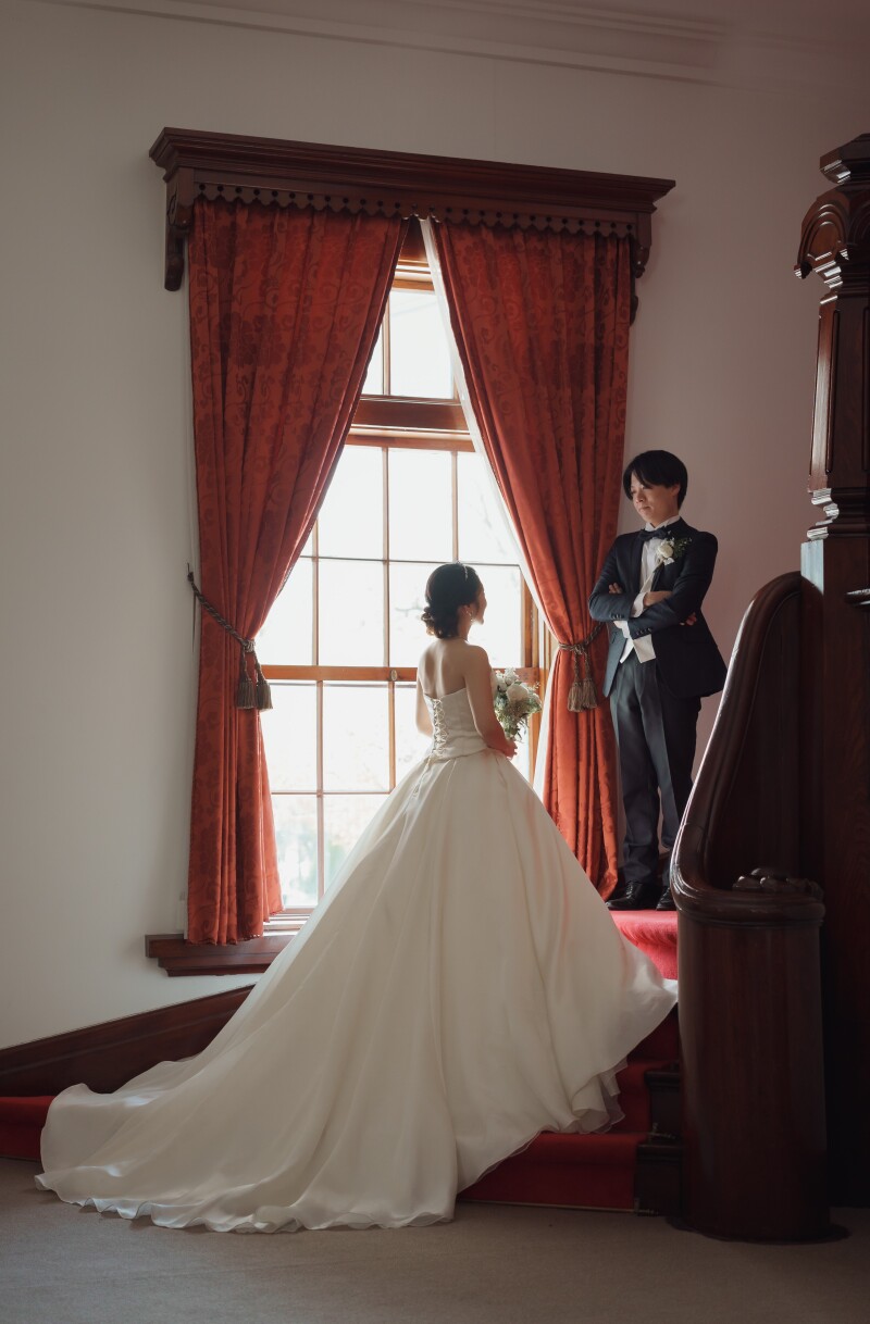 ご姉妹3名オトナフォトご体験のご新婦様桜で洋装2点オトナフォト