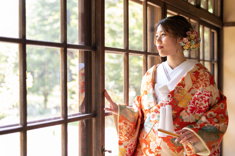 夏の和装日本家屋と道庁公園でフォトウェデイング