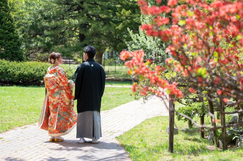 夏の和装日本家屋と道庁公園でフォトウェデイング
