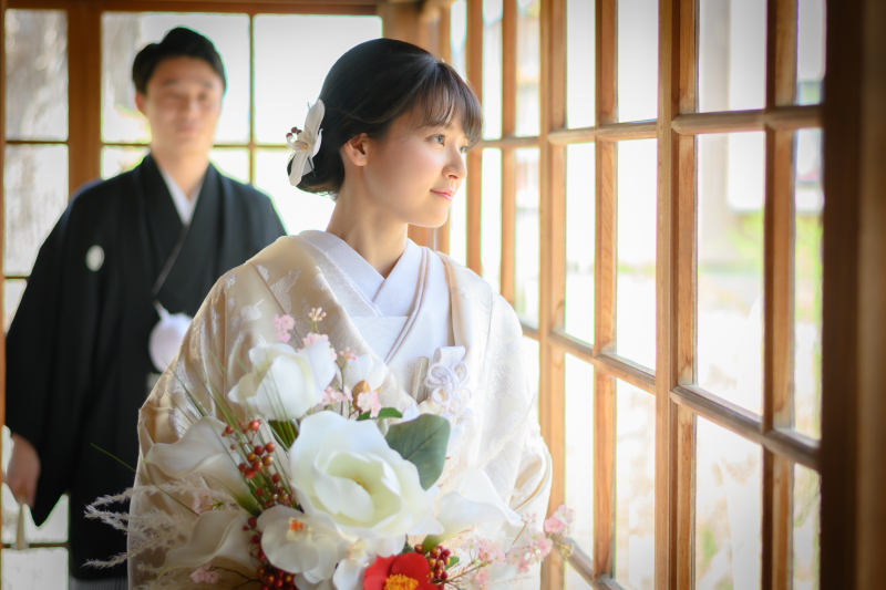 春まち和装とドレス