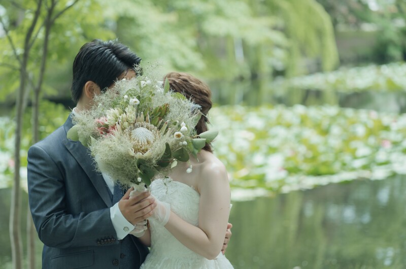 夏の光のチャペルと滝野すずらん公園のお花畑 1