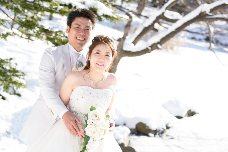 雪の季節のチャペル洋装と和装で残すその１
