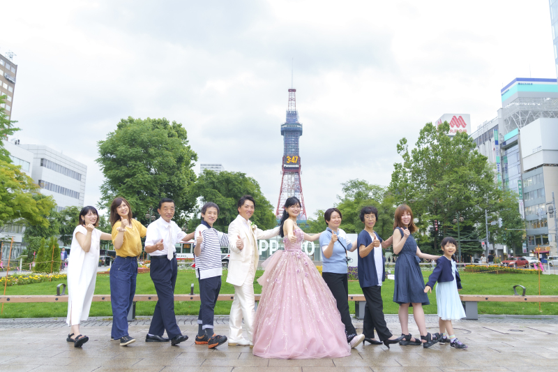 みんなで、結婚式をラベンダー畑で手作りフォトウェディング
