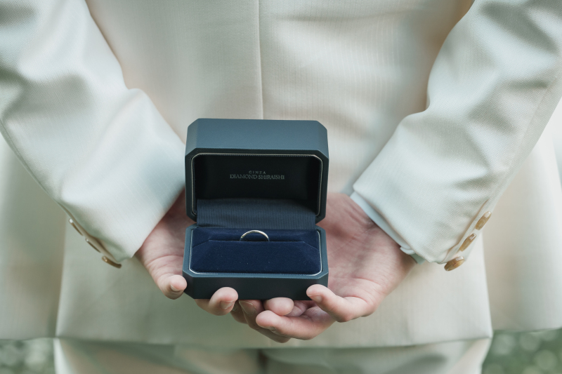 フォトウェディングは「小物」も大切な思い出のひとつ