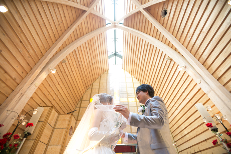 光のチャペルへ移動写真だけ結婚式　２