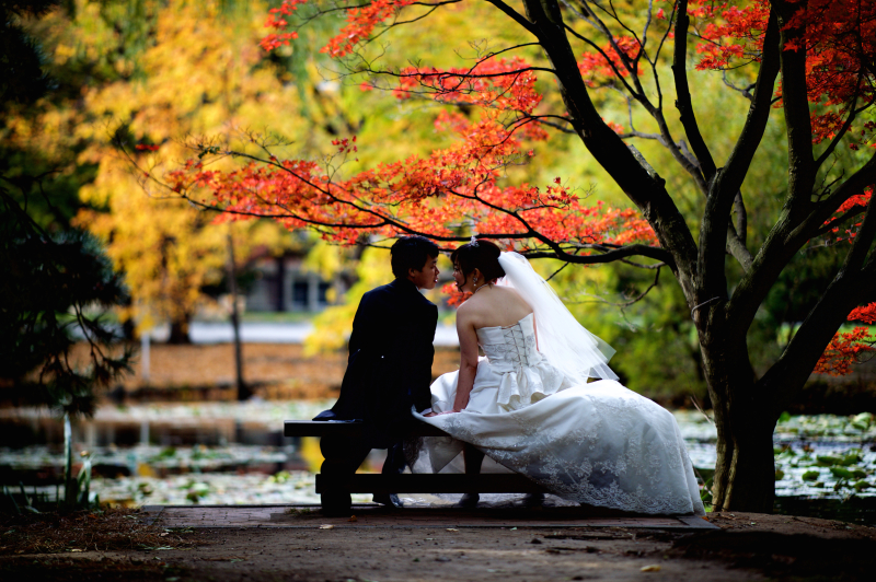 アウトドア大好きのお二人コンセプトは紅葉の中で結婚記念写真撮りたい