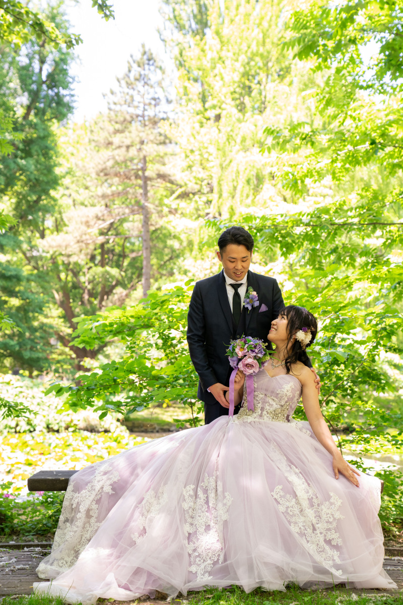 春まち緑が芽吹く頃のフォトウェデイング