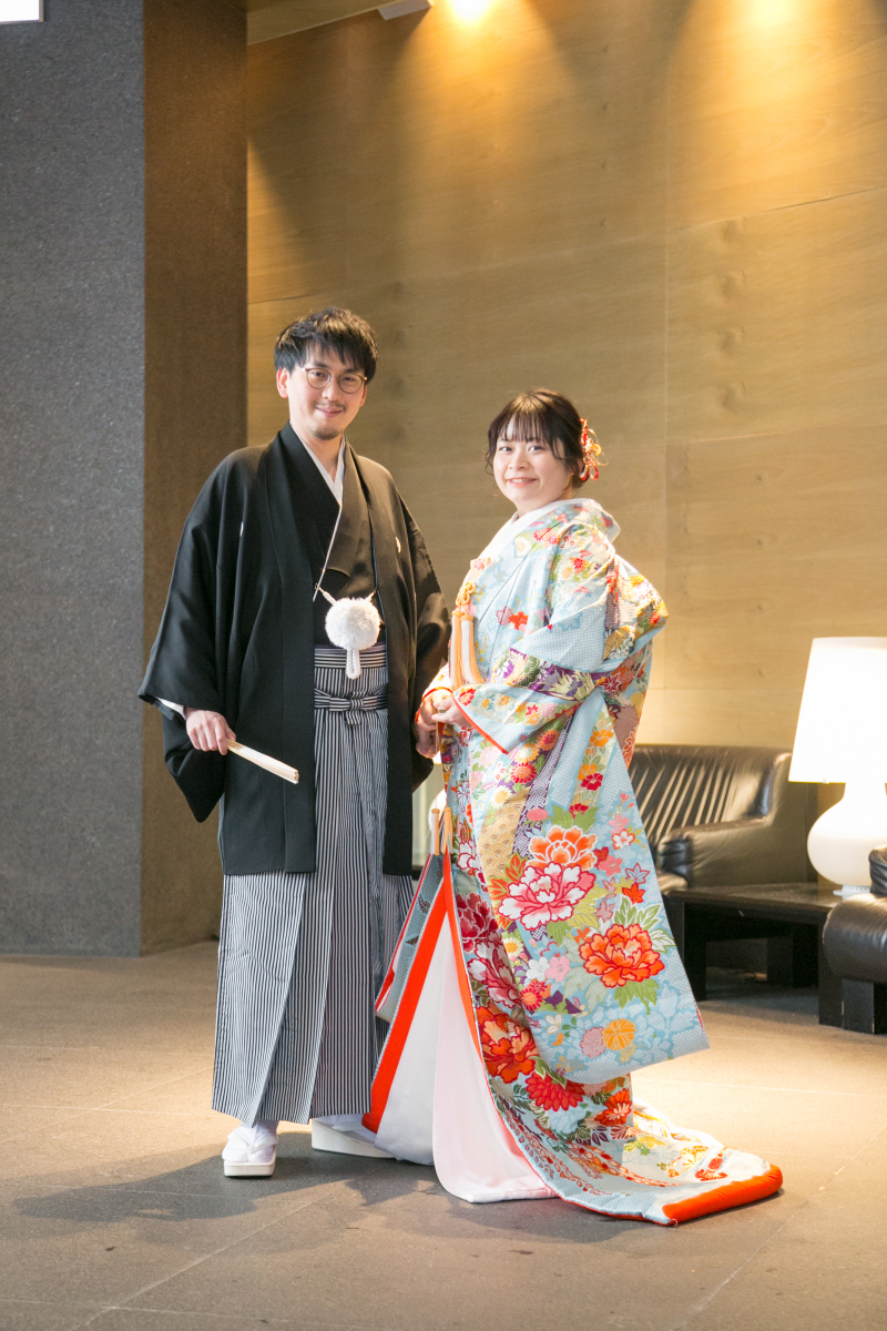 ゲストハウスを貸切、伊弥彦神社で和装たっぷり楽しむ