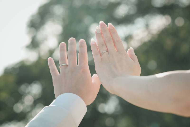 フォトウェディングは「小物」も大切な思い出のひとつ