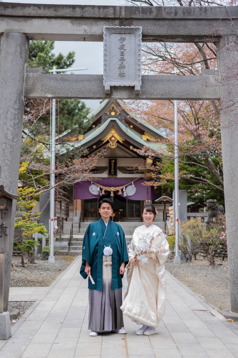 札幌さくら、サクラ、桜フォトウェデイング和装2点ですてきに