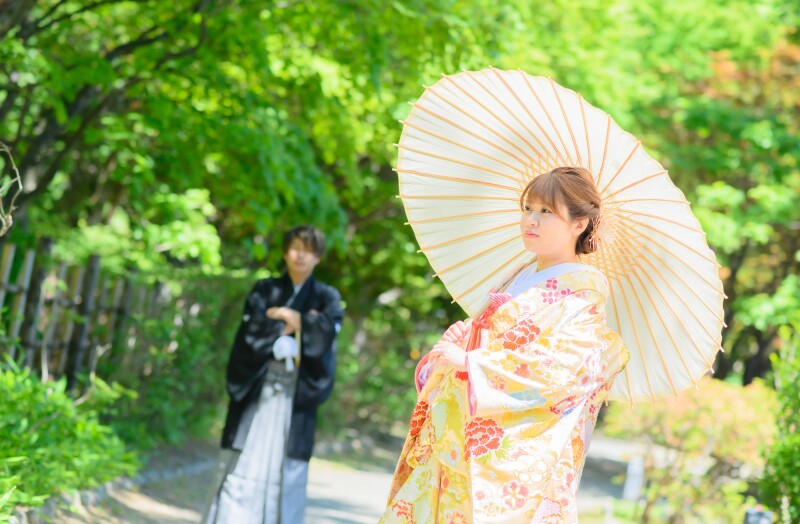 春まち緑が芽吹く頃のフォトウェデイング