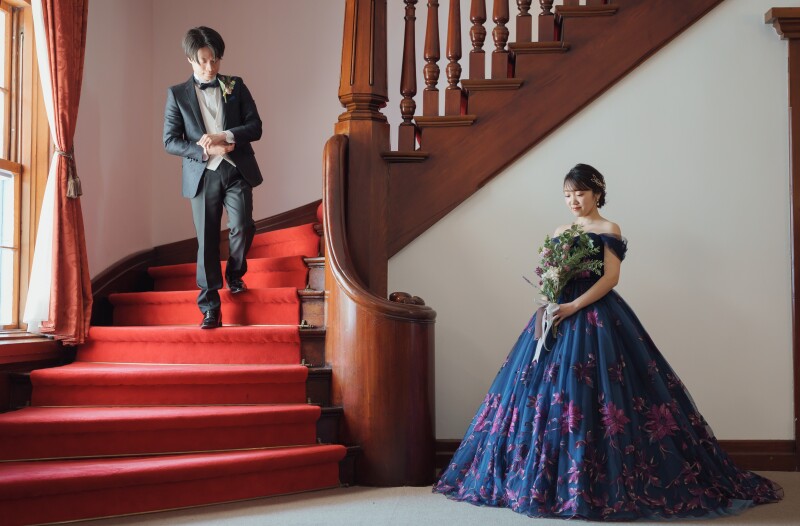 ご姉妹3名オトナフォトご体験のご新婦様桜カラードレスに着替えその２
