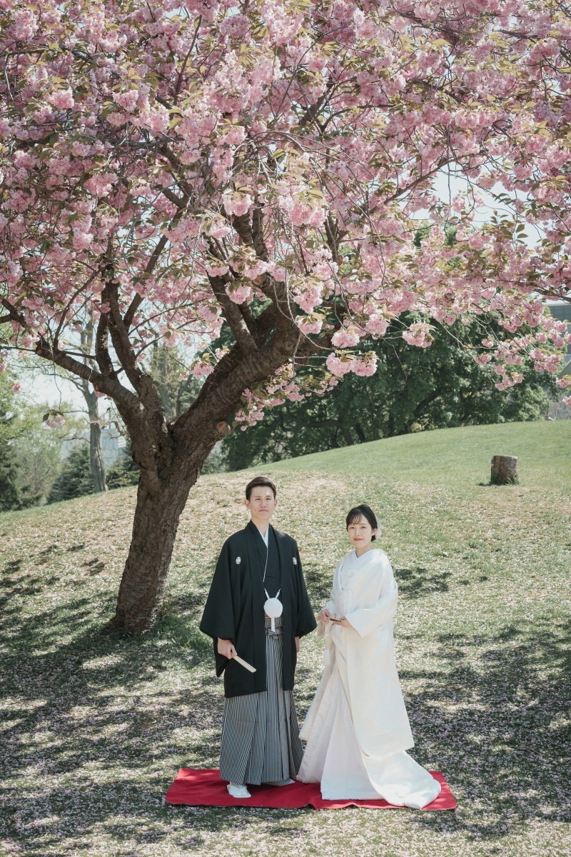 桜の中での撮影ー春だけの儚さが思い出に変わる瞬間ー