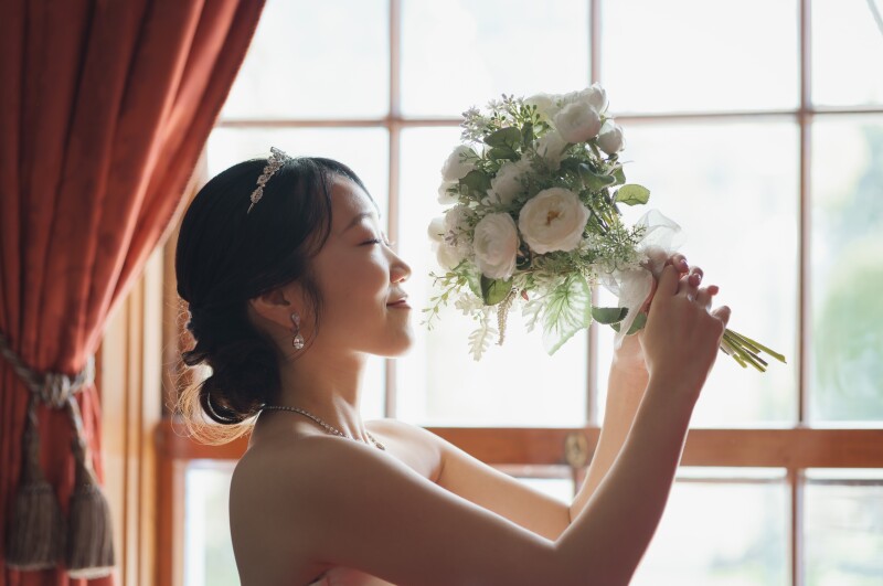ご姉妹3名オトナフォトご体験のご新婦様桜で洋装2点オトナフォト
