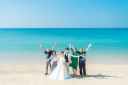 ビーチ&times;ファミリーウェディング