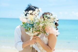 美ら海で楽しくビーチフォト撮影