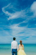 エメラルドに輝く海