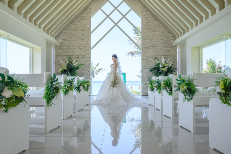 「ムーンビーチチャペル」での素敵な一日を♡ご家族も一緒の撮影♪