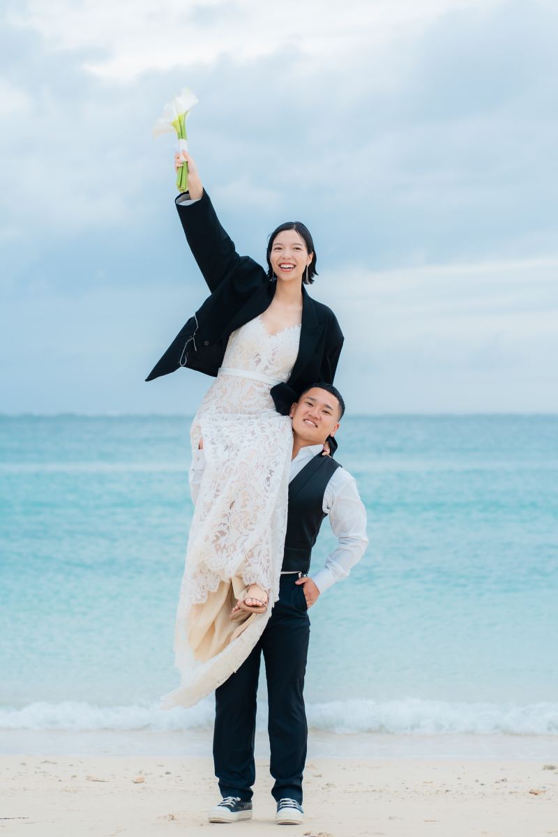 先輩花嫁様の実例で見る、ビーチフォト特集♩ポーズやイメージの参考にしてください！