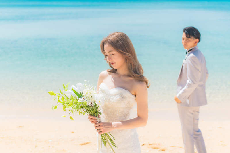 ハンバーガーを食べながら♪