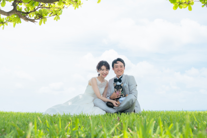 大切な愛犬&愛猫と叶える!沖縄フォトウェディング☆お客様のお写真をご紹介します