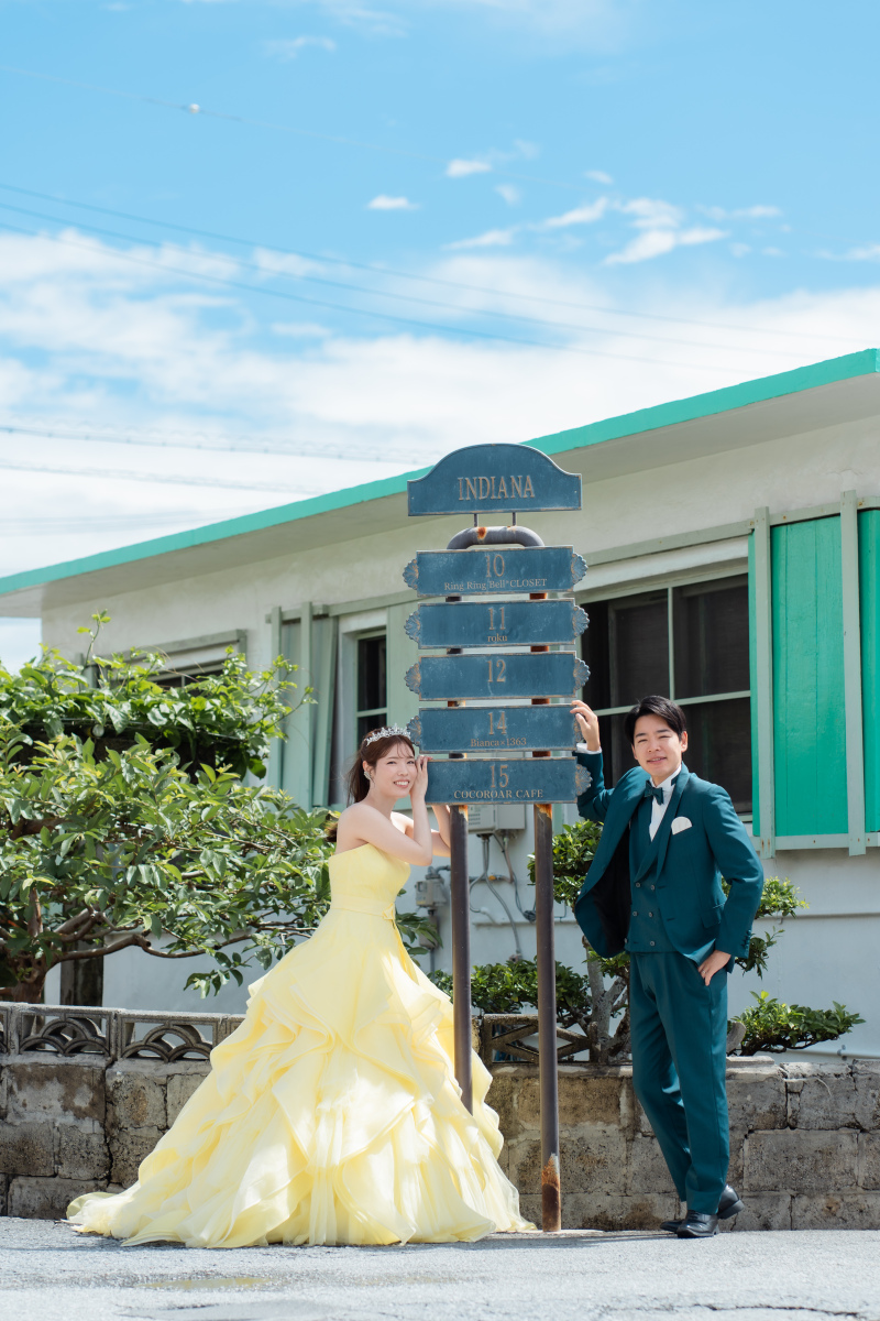 カラードレスのロケーションフォトまとめ！先輩花嫁さんの撮影写真をご紹介